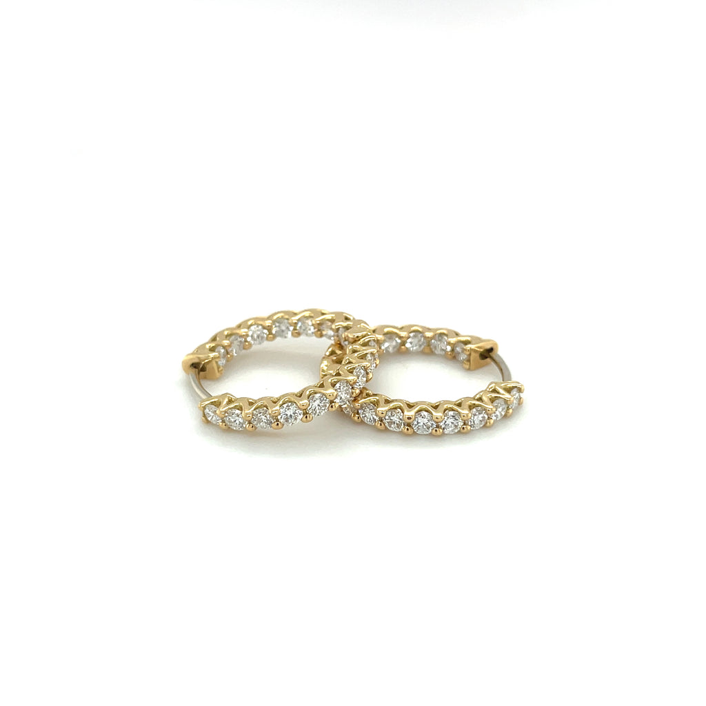 Lady's Yellow 18 Karat Earrings With 32=1.27Tw Round Diamonds