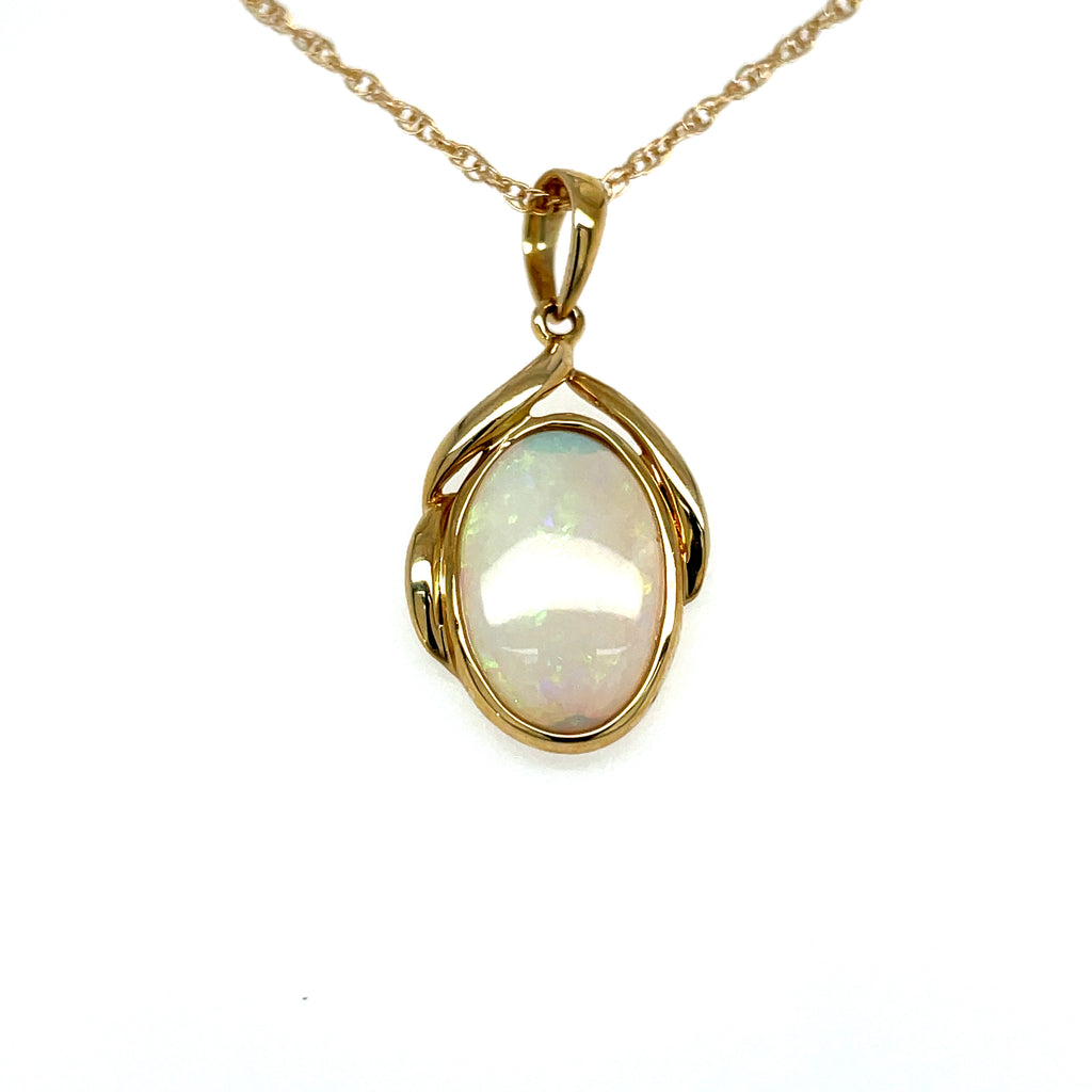 Lady's Yellow 14 Karat Opal pendant