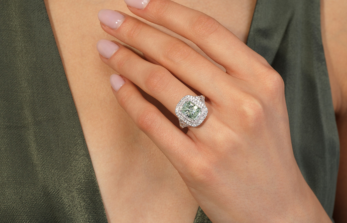Namdar Rare Colors jeweled ring